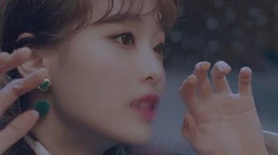 MV 이달의 소녀 츄 (LOONA Chuu) "Heart Attack"