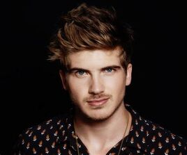 Joey graceffa