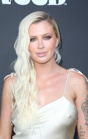 Ireland-bladwin-at-weedmaps-museum-of-weed-exclusive-preview-celebration-in-hollywood-08-01-2019-4.jpg