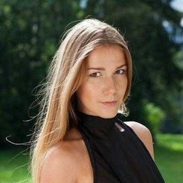 Alexis Crystal
