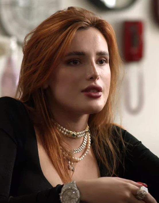 Bella Thorne Lgbtqia Wiki Fandom