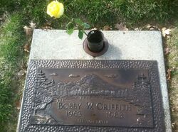 Bobby Griffith tomb stone