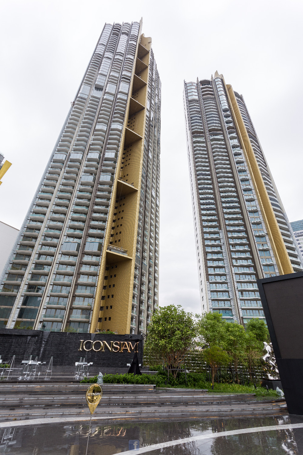 Exploring IconSiam