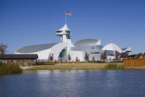 Discovery Park of America Life - Latest