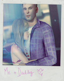 474px-Chloeandfather.png