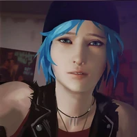 Chloe Photo3.jpg (60 КБ) «Она такая грустная» (Макс).
