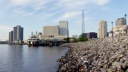 NewOrleansLevees.png (2.87 MB) One of the levees of New Orleans.