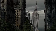 EmpireStateBuildingLean.png (1.65 MB) The building leans.