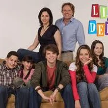 Life With Derek Life With Derek Wiki Fandom Sadie gets a new crush since breaking up with ben, who tells her that he is wrong for her. life with derek life with derek wiki