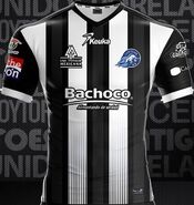 Alterno 17-18 de Celaya, como referencia al anterior uniforme usado por Atlético Celaya