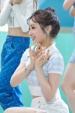 Hina Vanilla music video behind 02.jpg (287 KB) "Vanilla"