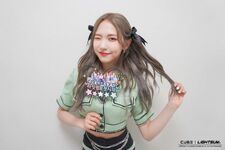 Huiyeon (210611) Vanilla Music Show Behind Music Bank