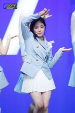 Hina (21.10.14) Vivace M Countdown (1).jpg (224 KB) M Countdown October 14, 2021