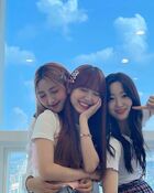 Chowon, Yujeong & Hina (210703) SNS Instagram Update (02)