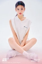 Reveal photo April 2021