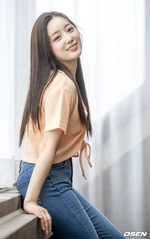 Hina (June 10, 2021) pictorial OSEN (06).jpg (170 KB) OSEN June 2021