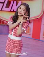 Huiyeon (June 10, 2021) Vanilla Showcase pictorial (03)
