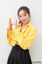 Hina (210616) Vanilla Music Show Behind Show Champion.jpeg (88 KB) Show Champion June 16, 2021