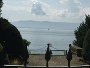 Blick über die Zentralachse auf den See bis in die Schweiz