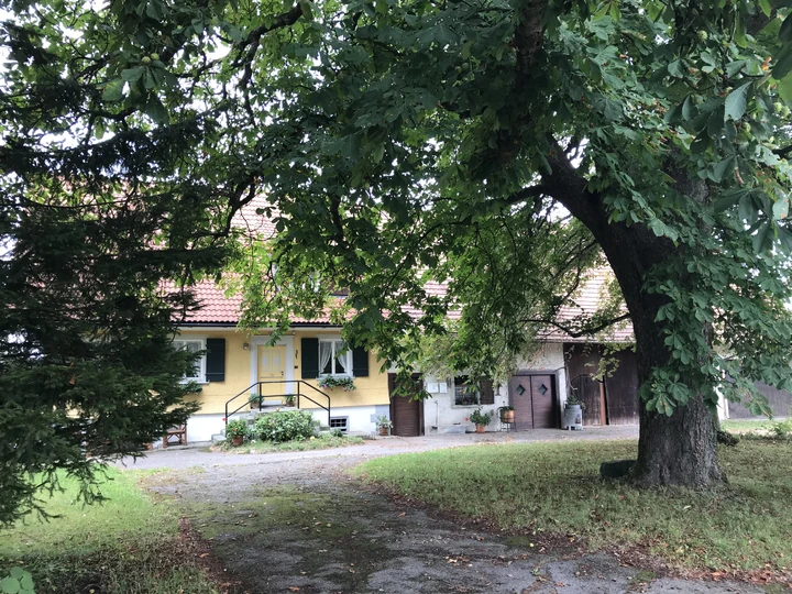 01DAB838-6E2D-49D8-AF3B-971017EDD771