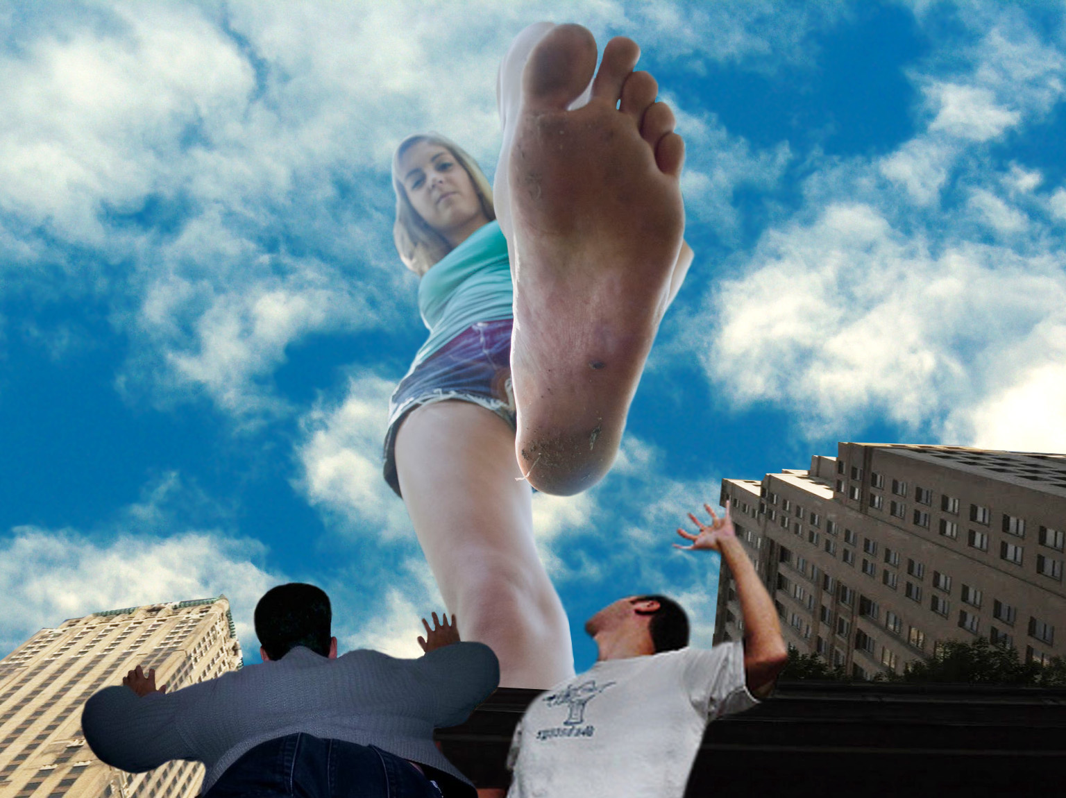 Картинки giant man giant foot gif