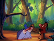 TLOTJ Pumbaa & police2