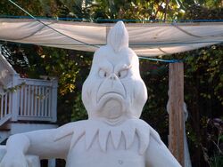 SandSculptureGrinch