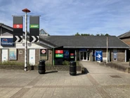 The building as a Burger King and Subway