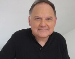 Stephen Furst