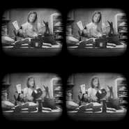 Женщина на кухне.