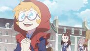 Lotte enamored by the sight of Night Fall event in the town LWA 04