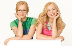 Liv and Maddie Promotional Picture (8)