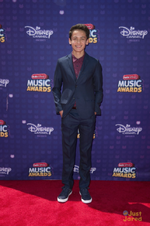 Tenzing at the 2016 Radio Disney Music Awards
