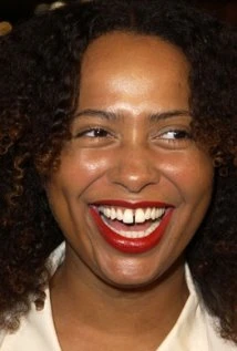 Lisa Nicole Carson | Live Action Wiki | Fandom