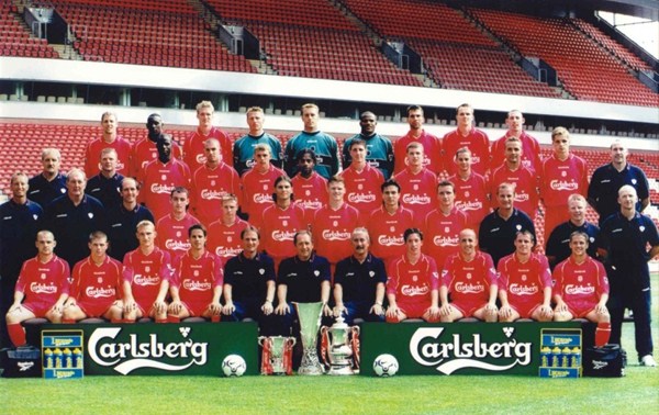 Liverpool kit best sale 2001