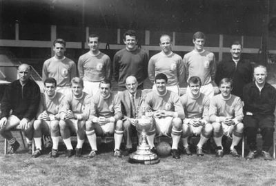 LiverpoolSquad1963-1964