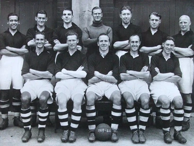 LiverpoolSquad1939-1940
