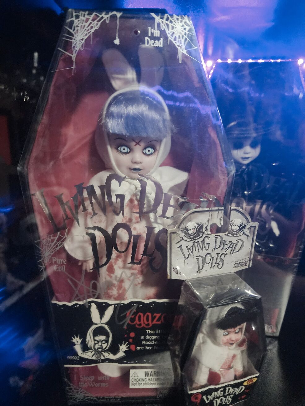 livingdeaddolls eggzorcist 666体限定 Amazon.com: Mezco Eggzorcist The Return of The Living Dead