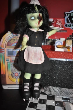 リビングデッドドールズ series22 Peggy Goo ペギー・グー Living Dead Dolls Series 22 Zombies Peggy Goo Doll Mezco Toyz - ToyWiz