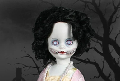 Living Dead Dolls S22 Roxie 25cm Poupée De Mezco Living Dead Dolls S22 Roxie 25cm Poupée De Mezco
