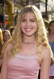 AshlieBril Cohen 1058697 400.jpg