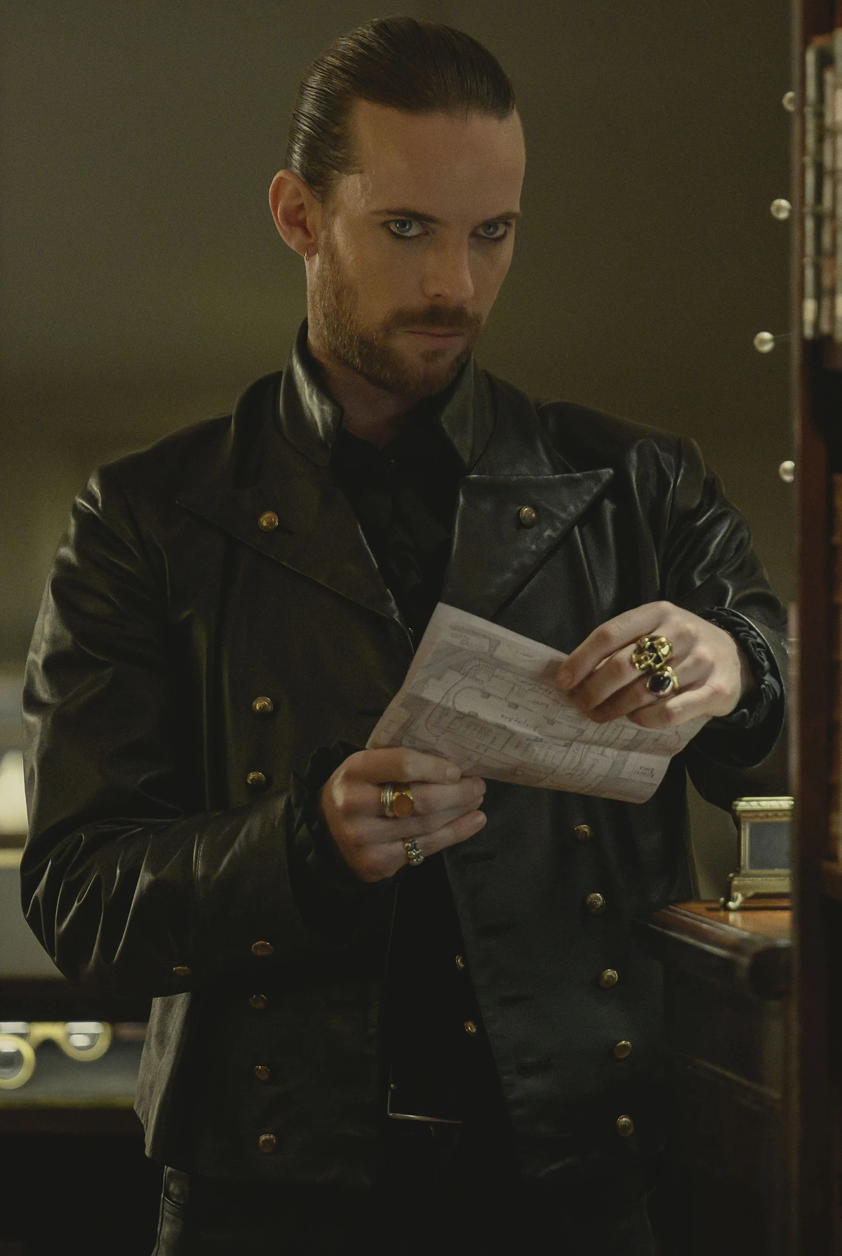 Luke Treadaway Lockwood & Co. Wiki Fandom