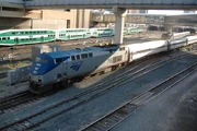 GE.P32ACDM\AMD103\Genesis~AMTK#716 At Toronto Union Station