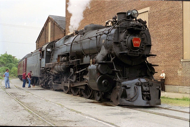 MTH 1361 蒸気機関車 ペンシー K-4 Pennsylvania Railroad 1361 - Wikipedia