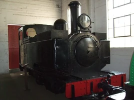 99ff9951-f8e5-4f1b-a1b1-d98e35592dcdf08416402c6155db44 Hunslet 2-6-2 loco in Sierra Leone