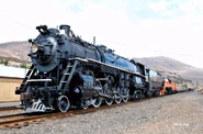 700 and 4449 leaving a yard in 2005.