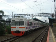 103 series set KeYo 21F-27Fwith revised JR Central livery at Manggarai Station, December 2011