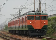 113 series set B01 in May 2009.