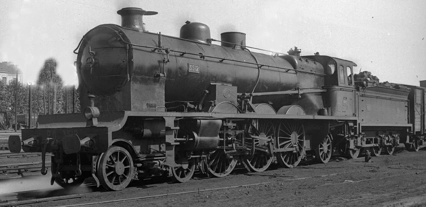 PO 3512 Locomotive