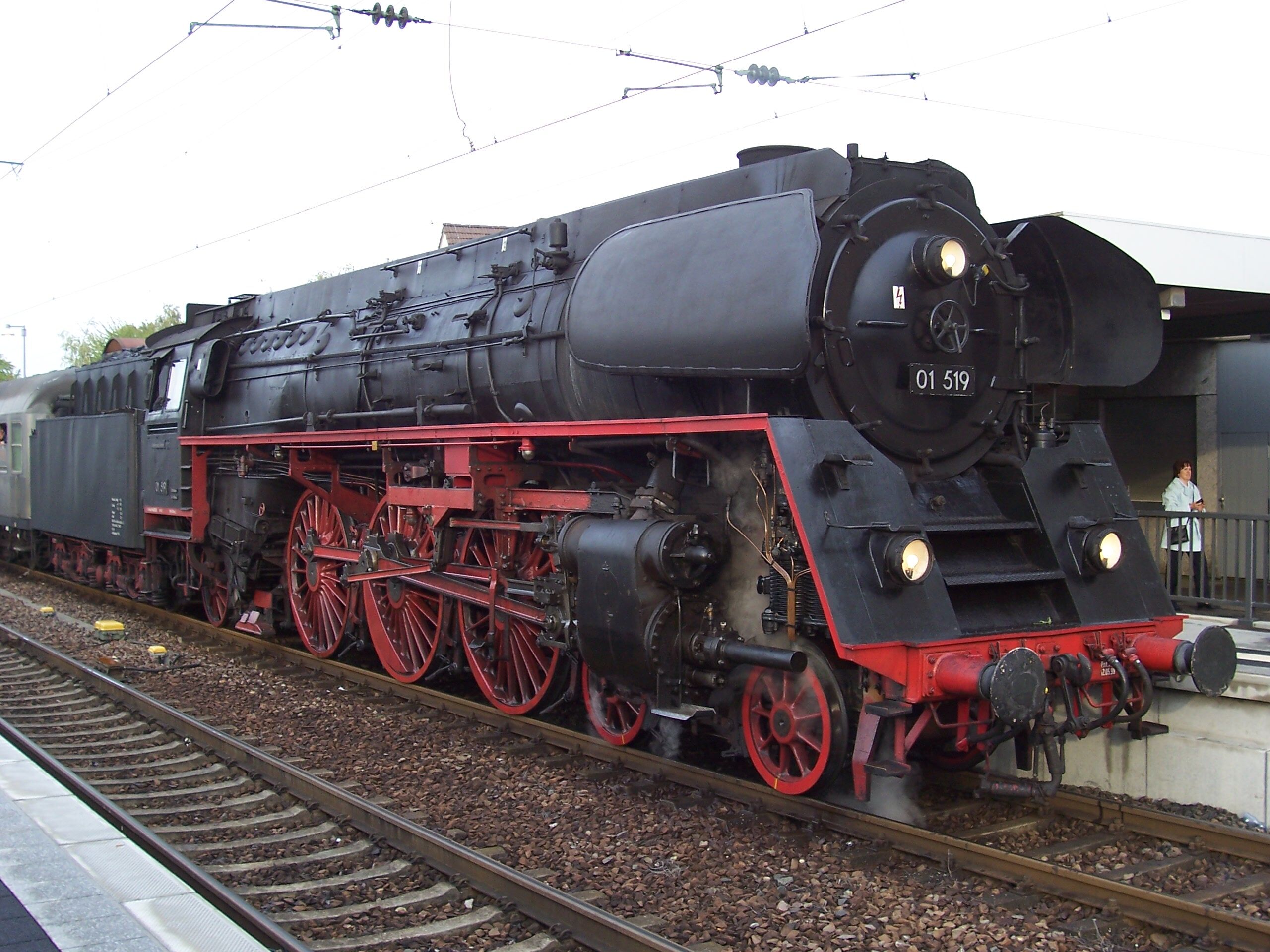 Deutsche Reichsbahn 01 530 蒸気機関車 HO95113